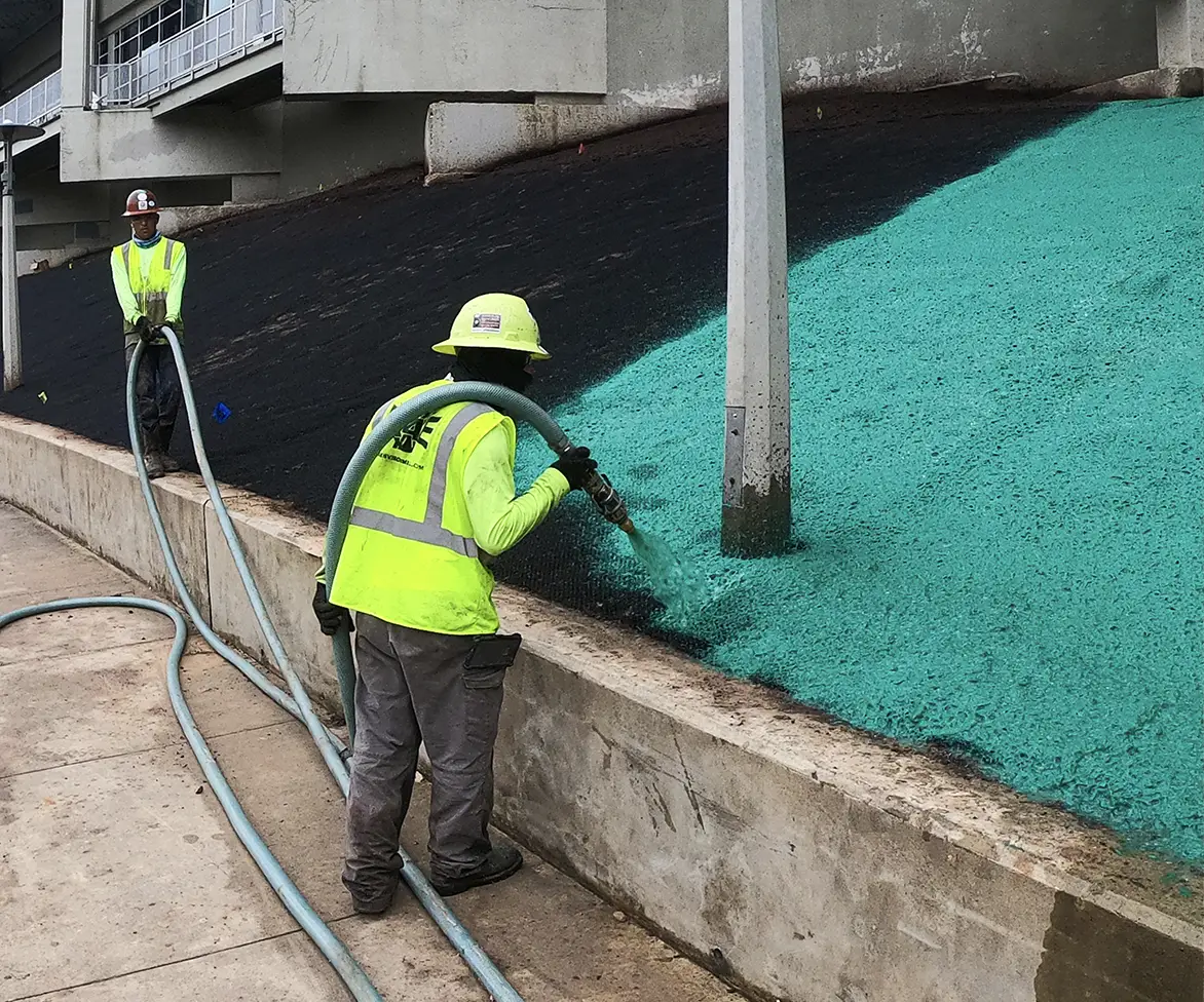 Green Armor being applied.