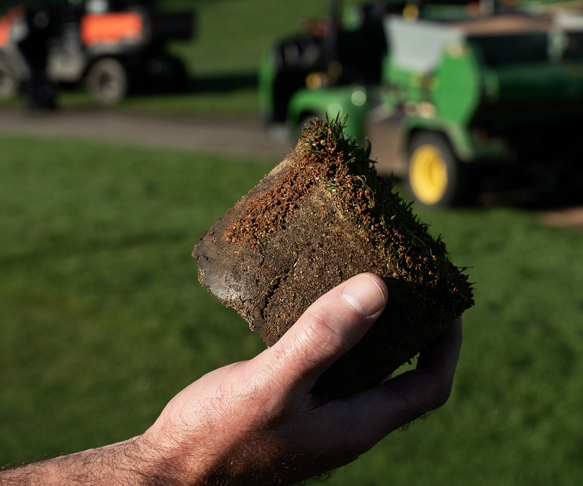 Golf turf plug with Profile Porous Ceramic granules